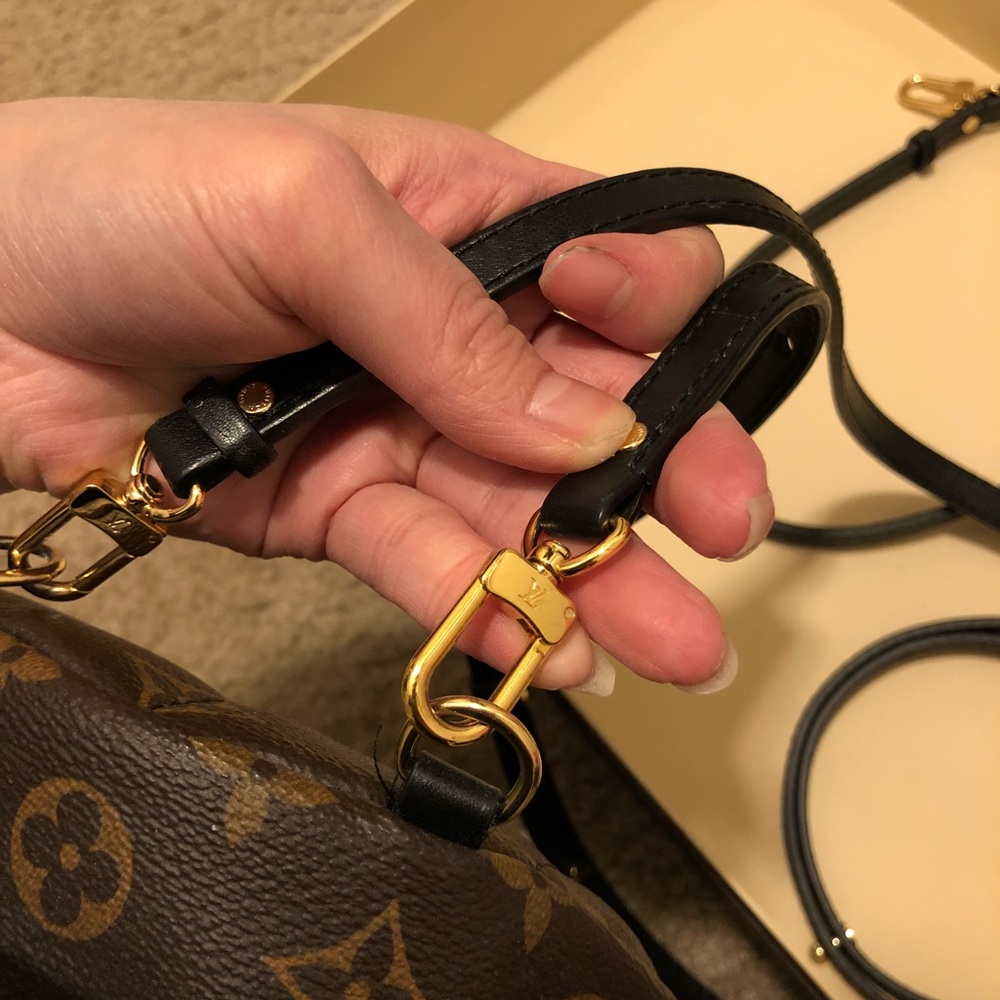 Preowned Louis Vuitton Mini Backpack - Picture 5 of 8